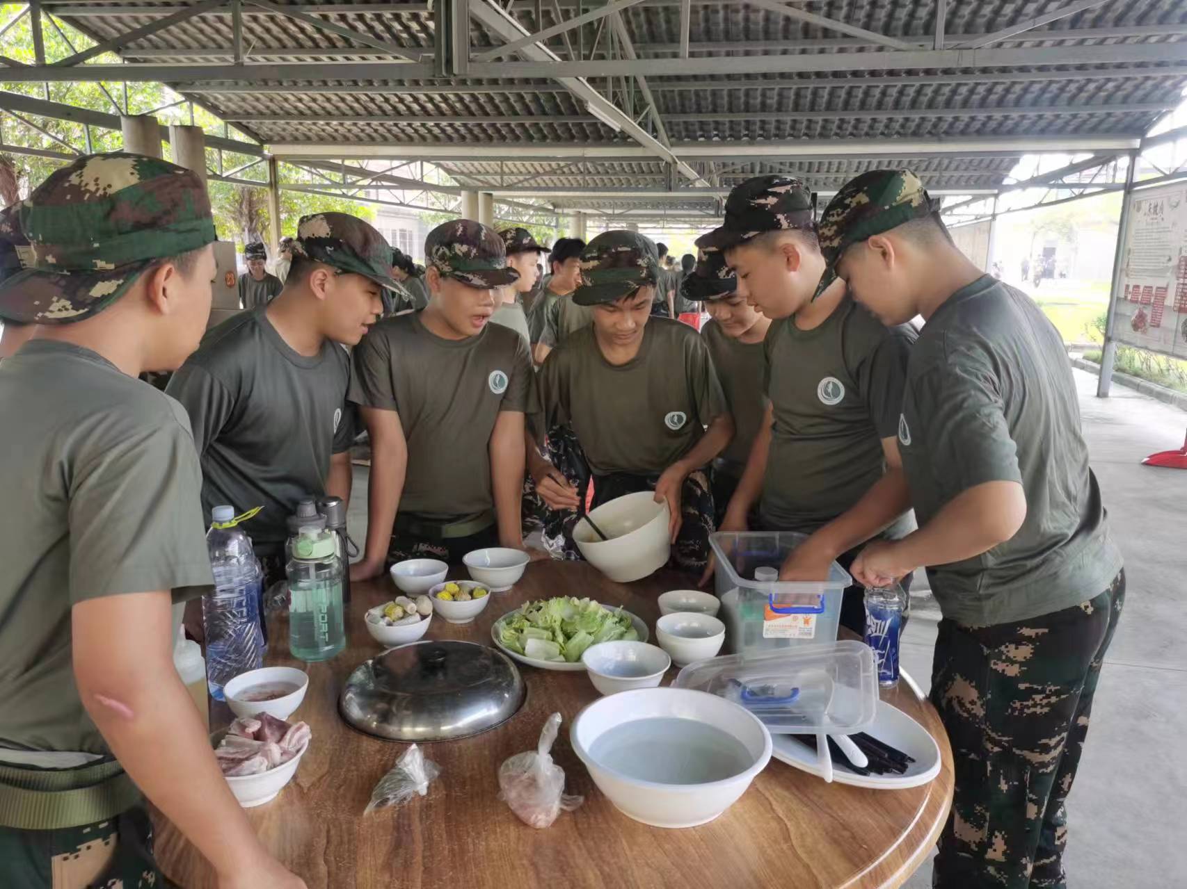 球队在特训营中精心准备，为接下来的比赛做好了充分准备的简单介绍