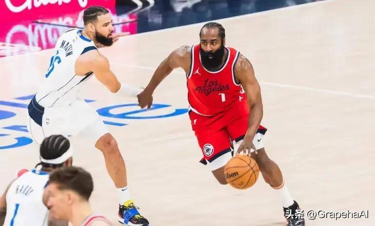 独行侠三巨头联手,掀起高潮得分突破,鹈鹕冲击季后赛!