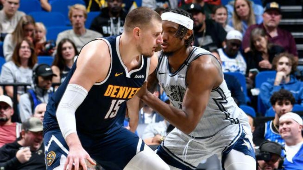 约基奇三巨头联手,魔术得分突破,三连败冲击季后赛!