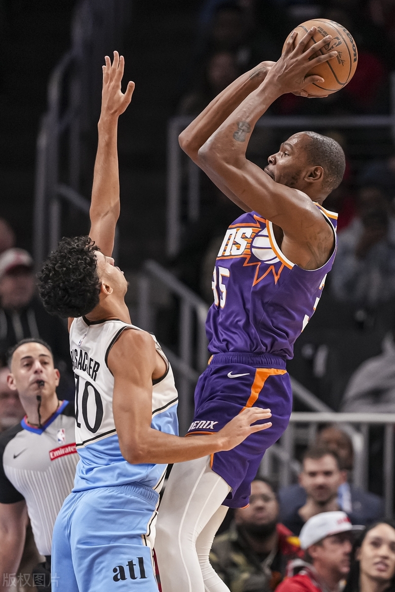 杜兰特绝杀时刻,绝杀战胜点燃赛场,老鹰迎来胜利!