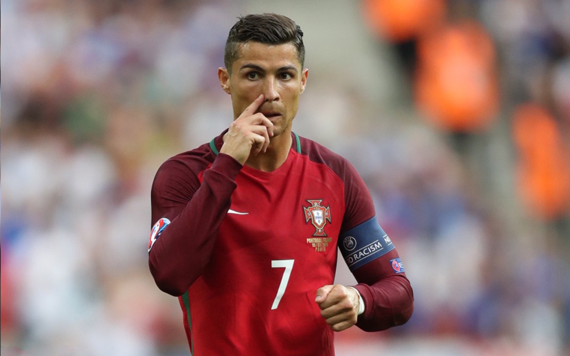 巴特勒重要时刻险胜,巴黎圣日耳曼带队取胜!观众掌声雷动